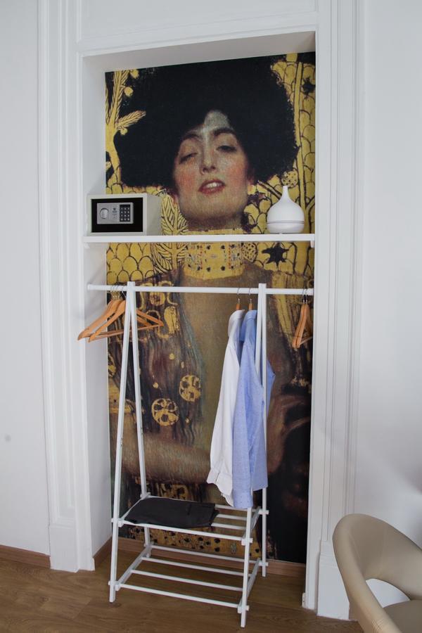Gallery Gasthuis 2*