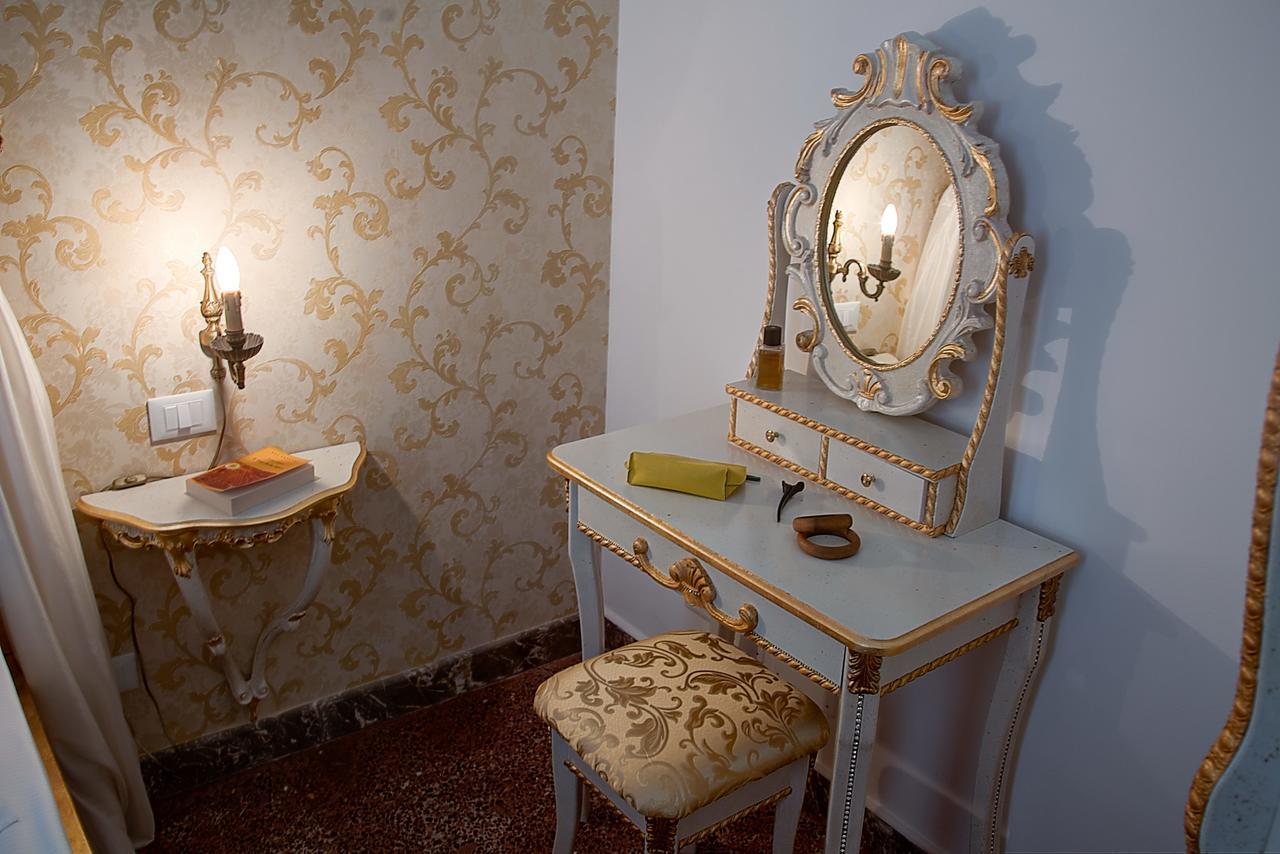 Gasthuis Gallery 2*